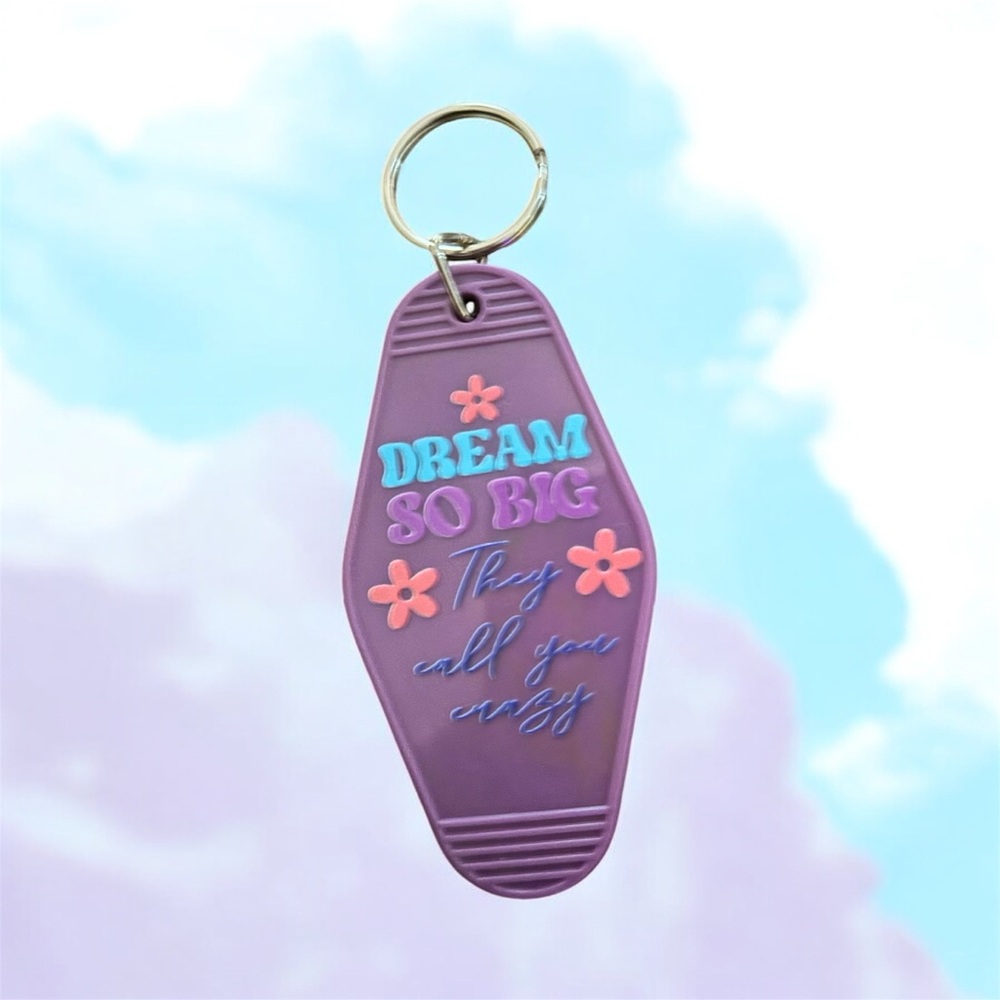 Hotel Keychain
Customization available via message at no additional charge.